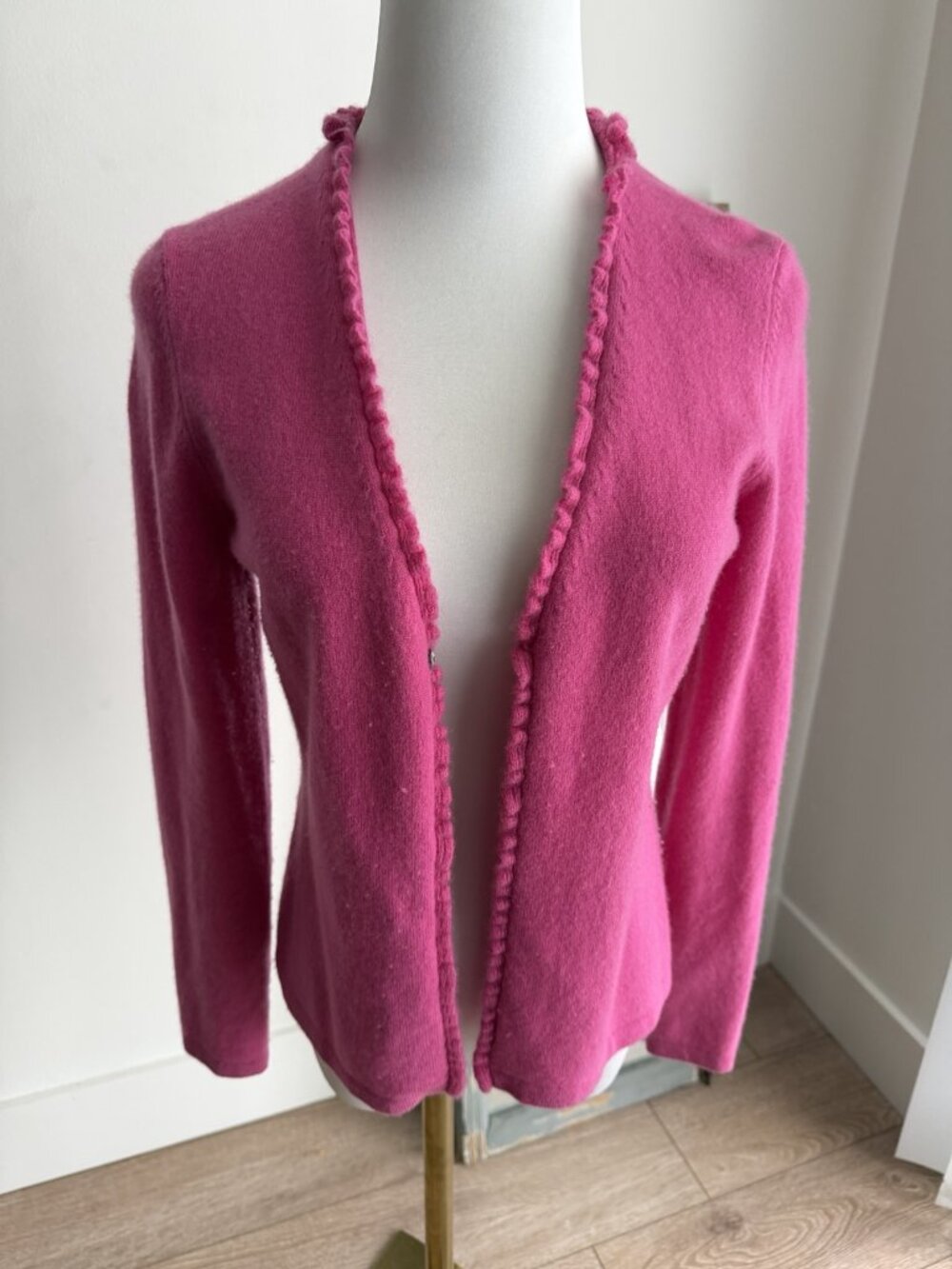 Ann Taylor 100% Cashmere Pink Ruffle Trim Cardigan Sweater XS